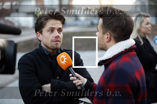 Amsterdam 12 december 2019
Bridget Maasland heeft rechtszaak aangespannen tegen weekblad Prive/ de telegraaf ivm een artikel daarin. Peter R de Vries en zijn zoon Royce zijn aanwezig aangezien Royce de advocaat van Bridget is.