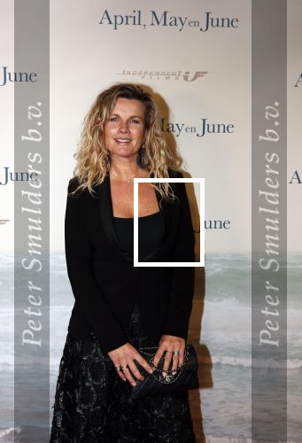 Amsterdam 16 december 2019
Premiere April may June in het deLamar theater met oa in de hoofdrollen Linda de Mol Elise Schaap en Tjitske Reidinga. Annette Barlo