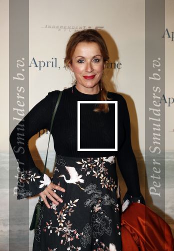 Amsterdam 16 december 2019
Premiere April may June in het deLamar theater met oa in de hoofdrollen Linda de Mol Elise Schaap en Tjitske Reidinga. Annick Boer
