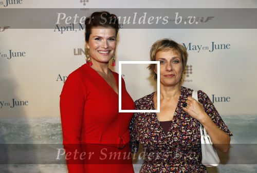 Amsterdam 16 december 2019
Premiere April may June in het deLamar theater met oa in de hoofdrollen Linda de Mol Elise Schaap en Tjitske Reidinga. Anouk v Nes en Mylene dâ€™Anjou