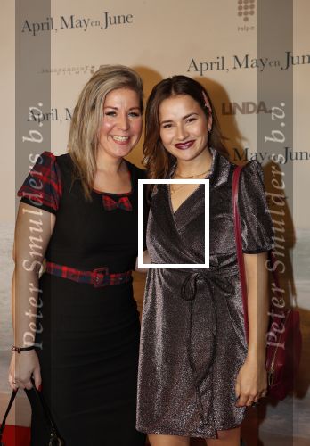 Amsterdam 16 december 2019
Premiere April may June in het deLamar theater met oa in de hoofdrollen Linda de Mol Elise Schaap en Tjitske Reidinga. Barbara Sloesen kwam met een vriendin
