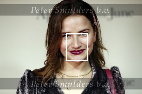 Amsterdam 16 december 2019
Premiere April may June in het deLamar theater met oa in de hoofdrollen Linda de Mol Elise Schaap en Tjitske Reidinga. Barbara Sloesen kwam met een vriendin