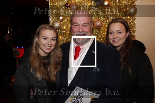 Amsterdam 19 december 2019
Premiere kerstcircus in Carre. Bert Simhoffer met dochters