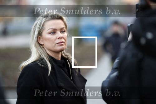 Amsterdam 12 december 2019
Bridget Maasland heeft rechtszaak aangespannen tegen weekblad Prive/ de telegraaf ivm een artikel daarin. Peter R de Vries en zijn zoon Royce zijn aanwezig aangezien Royce de advocaat van Bridget is.