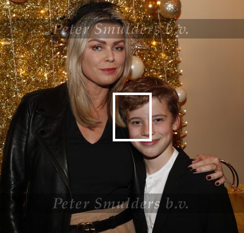 Amsterdam 19 december 2019
Premiere kerstcircus in Carre. Bridget Maasland met zoon Mees