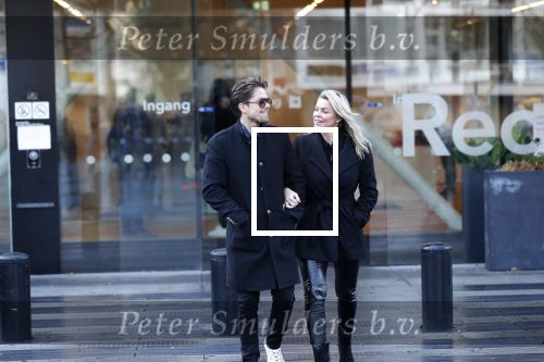 Amsterdam 12 december 2019
Bridget Maasland heeft rechtszaak aangespannen tegen weekblad Prive/ de telegraaf ivm een artikel daarin. Peter R de Vries en zijn zoon Royce zijn aanwezig aangezien Royce de advocaat van Bridget is.
ridget Maasland en Andre Hazes Jr.