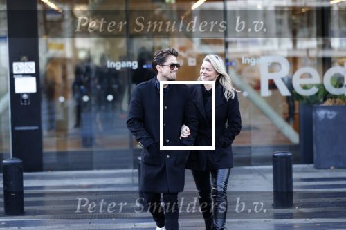 Amsterdam 12 december 2019
Bridget Maasland heeft rechtszaak aangespannen tegen weekblad Prive/ de telegraaf ivm een artikel daarin. Peter R de Vries en zijn zoon Royce zijn aanwezig aangezien Royce de advocaat van Bridget is.
ridget Maasland en Andre Hazes Jr.