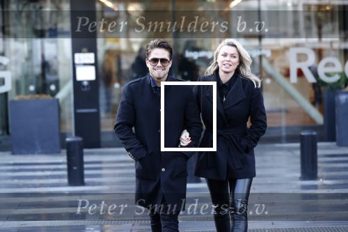 Amsterdam 12 december 2019
Bridget Maasland heeft rechtszaak aangespannen tegen weekblad Prive/ de telegraaf ivm een artikel daarin. Peter R de Vries en zijn zoon Royce zijn aanwezig aangezien Royce de advocaat van Bridget is.
ridget Maasland en Andre Hazes Jr.
