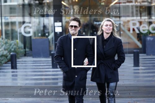 Amsterdam 12 december 2019
Bridget Maasland heeft rechtszaak aangespannen tegen weekblad Prive/ de telegraaf ivm een artikel daarin. Peter R de Vries en zijn zoon Royce zijn aanwezig aangezien Royce de advocaat van Bridget is.
ridget Maasland en Andre Hazes Jr.