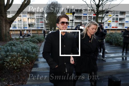 Amsterdam 12 december 2019
Bridget Maasland heeft rechtszaak aangespannen tegen weekblad Prive/ de telegraaf ivm een artikel daarin. Peter R de Vries en zijn zoon Royce zijn aanwezig aangezien Royce de advocaat van Bridget is.
ridget Maasland en Andre Hazes Jr.