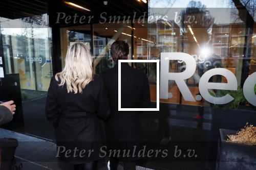 Amsterdam 12 december 2019
Bridget Maasland heeft rechtszaak aangespannen tegen weekblad Prive/ de telegraaf ivm een artikel daarin. Peter R de Vries en zijn zoon Royce zijn aanwezig aangezien Royce de advocaat van Bridget is.
ridget Maasland en Andre Hazes Jr.