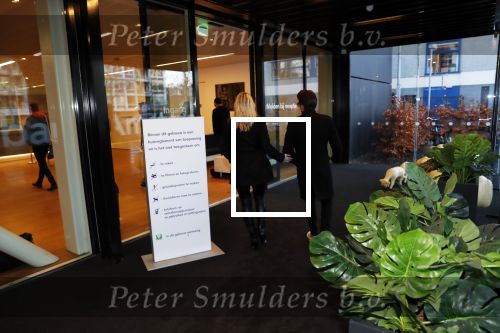 Amsterdam 12 december 2019
Bridget Maasland heeft rechtszaak aangespannen tegen weekblad Prive/ de telegraaf ivm een artikel daarin. Peter R de Vries en zijn zoon Royce zijn aanwezig aangezien Royce de advocaat van Bridget is.
ridget Maasland en Andre Hazes Jr.