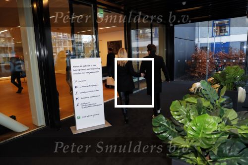 Amsterdam 12 december 2019
Bridget Maasland heeft rechtszaak aangespannen tegen weekblad Prive/ de telegraaf ivm een artikel daarin. Peter R de Vries en zijn zoon Royce zijn aanwezig aangezien Royce de advocaat van Bridget is.
ridget Maasland en Andre Hazes Jr.