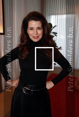 Amsterdam 12 december 2019
Presentatie nieuwe cast GTST Tamara Brinkman, Johnny Kraaijkamp jr. met hond Dolly, Noa Zwan, Cas Jansen, Sophie Bouquet en Tommy van Lent Bertrie Wierenga en Ferri Somogyi. Carolien de Bruijn