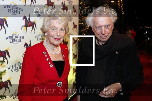 Amsterdam 19 december 2019
Premiere kerstcircus in Carre. Cees Dam met mevr v Loon de La Bouchere
