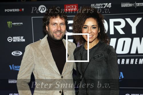 Arnhem 21 december 2019
Badr Hari versus Rico Verhoeven in het geldredome. Dennis Wilt en Amara Onwuka kwamen met hun partner