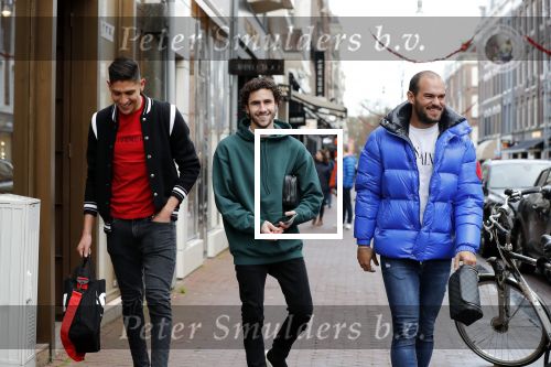 Amsterdam 9 december 2019
Ajax speler Edson Alvarez en zijn manager Nathan v Kooperen en een vriend op de pc hooftstraat.