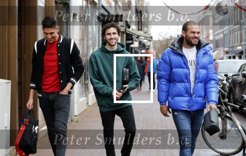 Amsterdam 9 december 2019
Ajax speler Edson Alvarez en zijn manager Nathan v Kooperen en een vriend op de pc hooftstraat.
