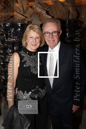 Den Haag 16 december 2019
De society lunch in hotel crown plaza . Edvard Niessing met vriendin