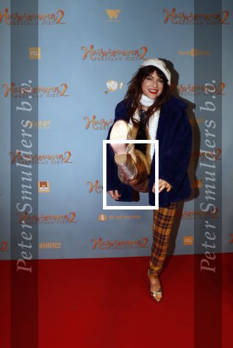 Amsterdam 9 december 2019
Premiere huisvrouwen bestaan niet deel II in tuschinski. Ellen ten Damme kwam met een vriendin