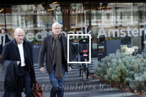 Amsterdam 12 december 2019
Bridget Maasland heeft rechtszaak aangespannen tegen weekblad Prive/ de telegraaf ivm een artikel daarin. Peter R de Vries en zijn zoon Royce zijn aanwezig aangezien Royce de advocaat van Bridget is.
Evert Santegoeds