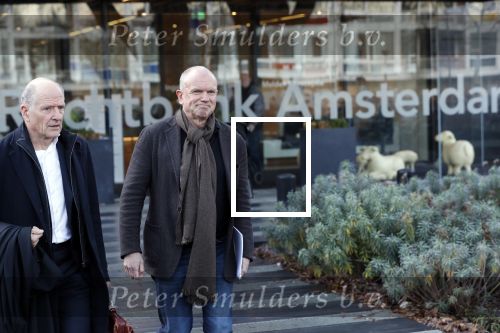 Amsterdam 12 december 2019
Bridget Maasland heeft rechtszaak aangespannen tegen weekblad Prive/ de telegraaf ivm een artikel daarin. Peter R de Vries en zijn zoon Royce zijn aanwezig aangezien Royce de advocaat van Bridget is.
Evert Santegoeds