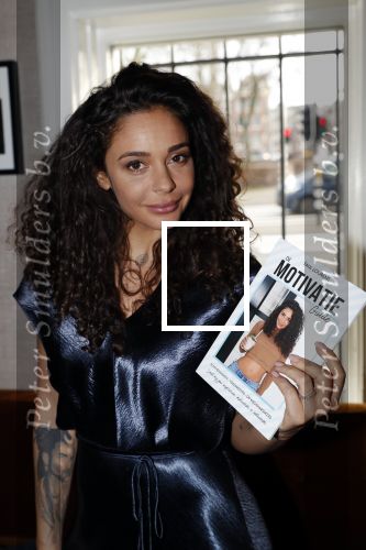 Amsterdam 19 december 2019
Boekpresentatie Faya Lourens .