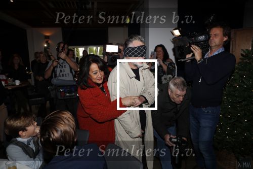 Zoetermeer 8 december 2019
Surpriseparty voor Hans Bouwens ( George Baker) vanwege zijn 75e verjaardag en 50 jaar artiest. George Baker kwam met zijn vrouw Blanche kinderen aanhang en kleinkinderen