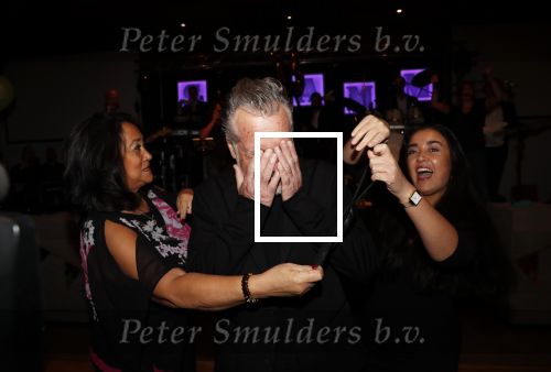 Zoetermeer 8 december 2019
Surpriseparty voor Hans Bouwens ( George Baker) vanwege zijn 75e verjaardag en 50 jaar artiest. George Baker kwam met zijn vrouw Blanche kinderen aanhang en kleinkinderen