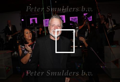 Zoetermeer 8 december 2019
Surpriseparty voor Hans Bouwens ( George Baker) vanwege zijn 75e verjaardag en 50 jaar artiest. George Baker kwam met zijn vrouw Blanche kinderen aanhang en kleinkinderen