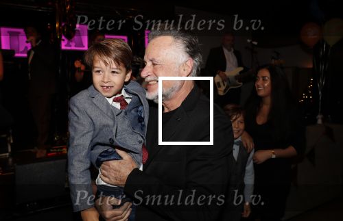 Zoetermeer 8 december 2019
Surpriseparty voor Hans Bouwens ( George Baker) vanwege zijn 75e verjaardag en 50 jaar artiest. George Baker kwam met zijn vrouw Blanche kinderen aanhang en kleinkinderen