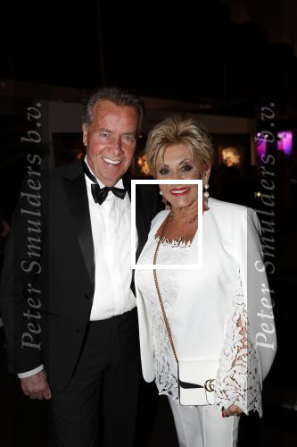 Amsterdam 12 december 2019
Luxury fair LXRY in de rai. Hanny en Ton Veerkamp met zoon