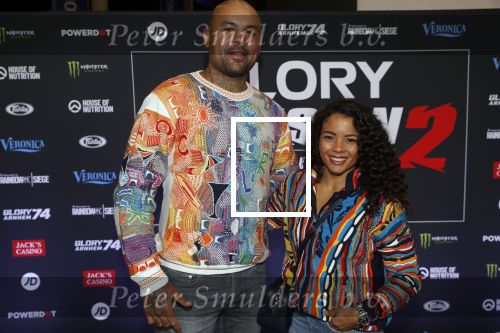 Arnhem 21 december 2019
Badr Hari versus Rico Verhoeven in het geldredome. Hesdy Gerges met partner