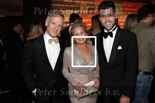 Amsterdam 12 december 2019
Luxury fair LXRY in de rai. Jaap Jongbloed kwam met zijn vriendin en zoon