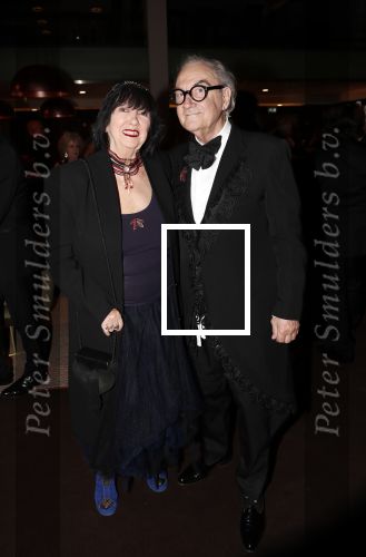 Amsterdam 12 december 2019
Luxury fair LXRY in de rai. Jan jansen met een vrouw