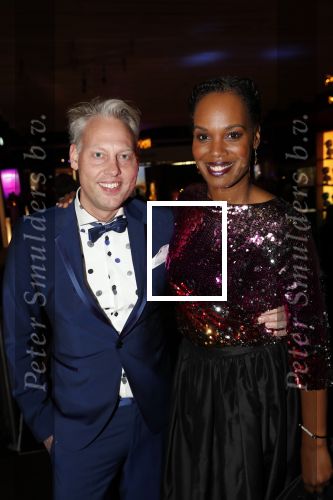 Amsterdam 12 december 2019
Luxury fair LXRY in de rai. Jasmine Sendar met een kennis