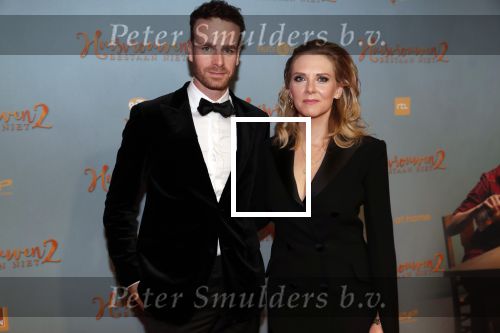 Amsterdam 9 december 2019
Premiere huisvrouwen bestaan niet deel II in tuschinski.
Jelka v Houten kwam met vriend Henri v Loon