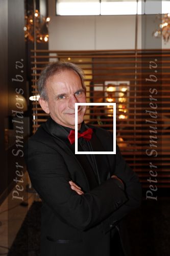 Den Haag 16 december 2019
De society lunch in hotel crown plaza . Johan Vlemmix kwam met een vriendin