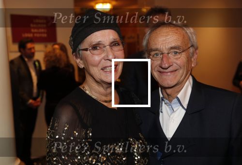 Amsterdam 19 december 2019
Premiere kerstcircus in Carre. Karel de Rooij met vrouw