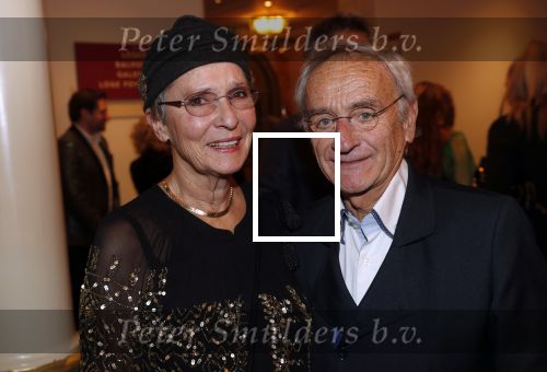 Amsterdam 19 december 2019
Premiere kerstcircus in Carre. Karel de Rooij met vrouw