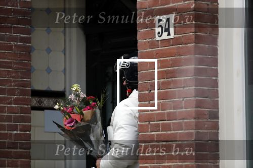 Amsterdam 15 december 2019
Bloemen bezorger bij Kasja Olongren
