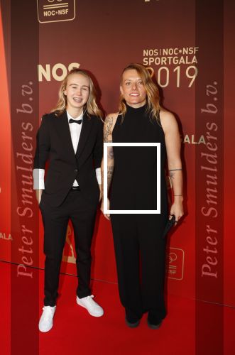 Amsterdam 18 december 2019
Sportman/ sportvrouw van het jaar gala in AFAS live ( Sportgala)
Keet Oldenbeuving  (l)
