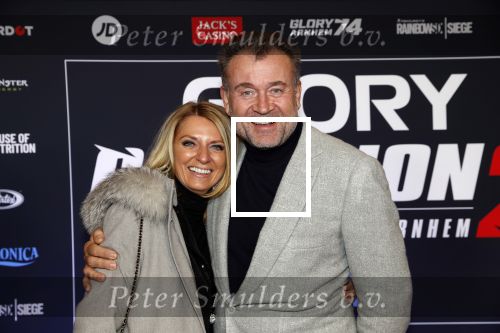 Arnhem 21 december 2019
Badr Hari versus Rico Verhoeven in het geldredome. Klaas Hummel  met vrouw