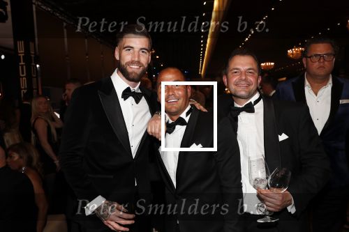 Amsterdam 12 december 2019
Luxury fair LXRY in de rai. Lars Veldwijk met vrienden