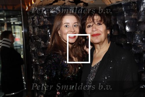 Den Haag 16 december 2019
De society lunch in hotel crown plaza . Liesbeth v Dijk met â€¦