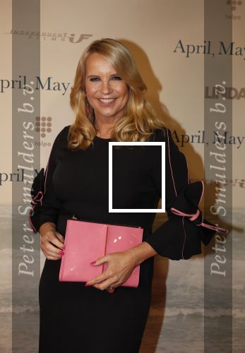 Amsterdam 16 december 2019
Premiere April may June in het deLamar theater met oa in de hoofdrollen Linda de Mol Elise Schaap en Tjitske Reidinga.