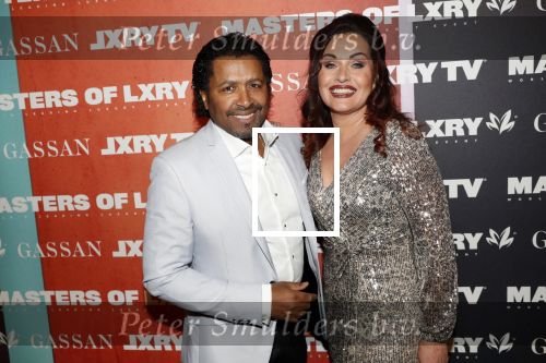 Amsterdam 12 december 2019
Luxury fair LXRY in de rai. Lou Prince met een collega