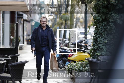 Amsterdam 9 december 2019
Marco Borsato heeft cadeau voor zijn vrouw Leontine gekocht.