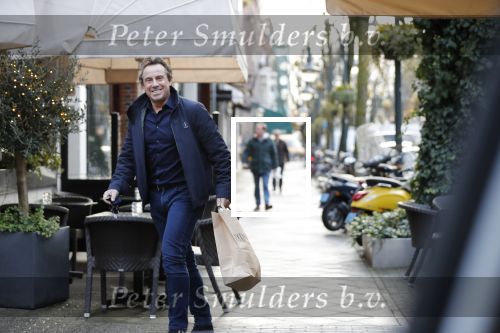 Amsterdam 9 december 2019
Marco Borsato heeft cadeau voor zijn vrouw Leontine gekocht.