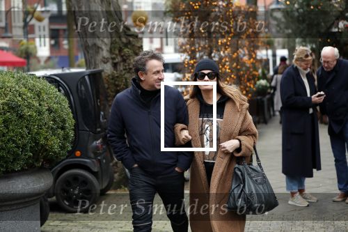 Amsterdam 14 december 2019
Marco Borsato en Leontine Borsato in amsterdam zuid.